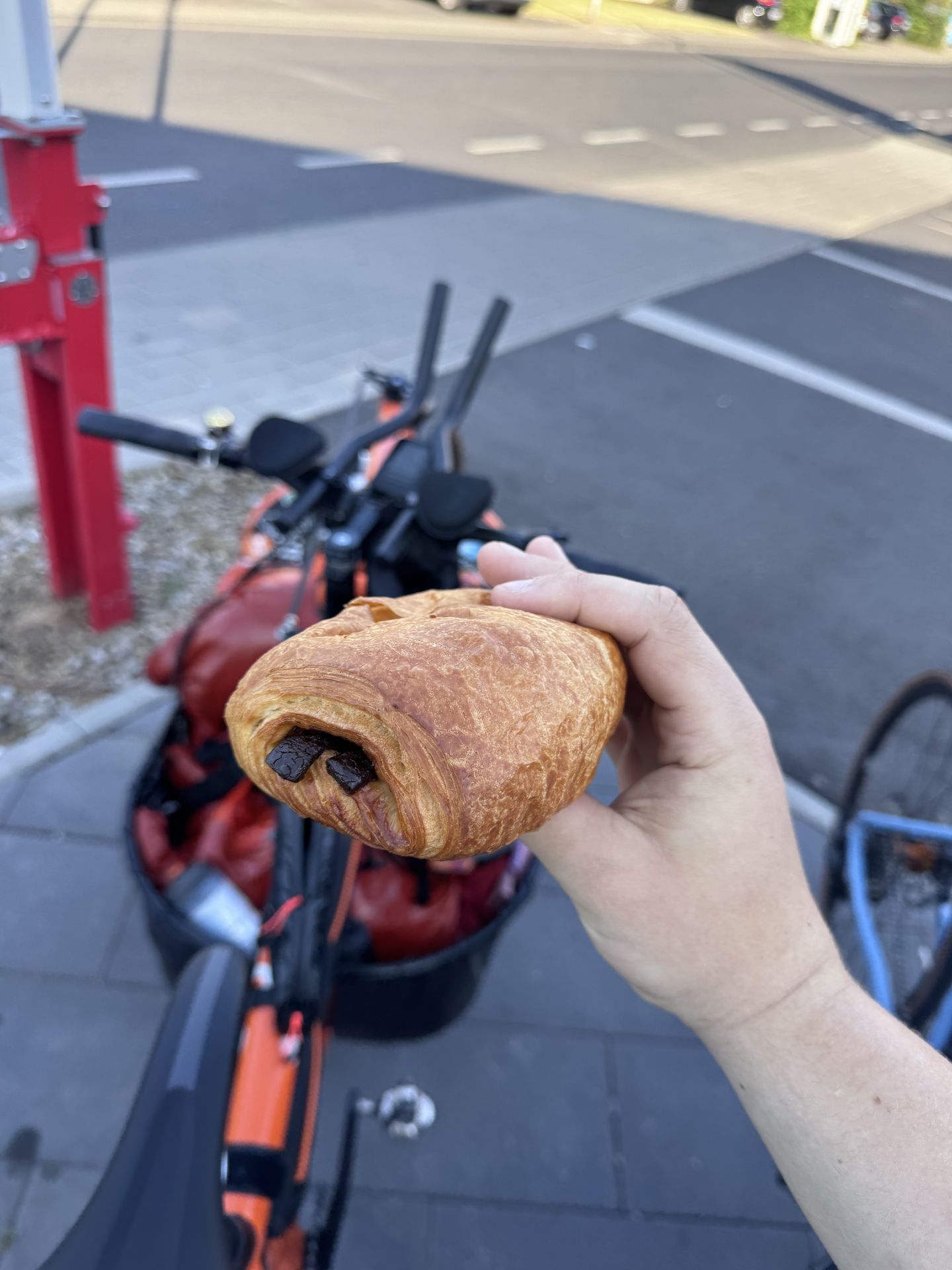Schokocroissant auf der Tour